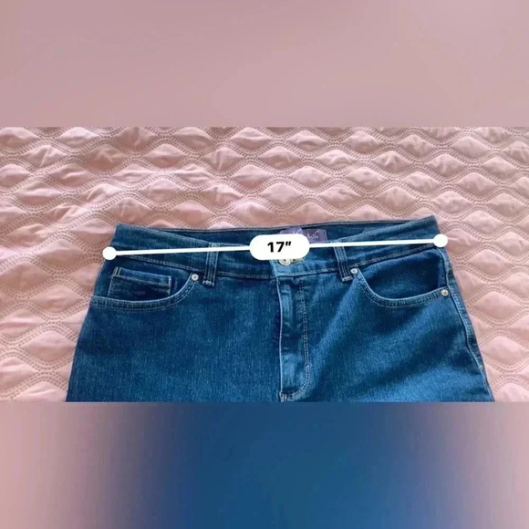 Gloria Vanderbilt Amanda Like New Jeans Size 14 Petite - Picture 8 of 9